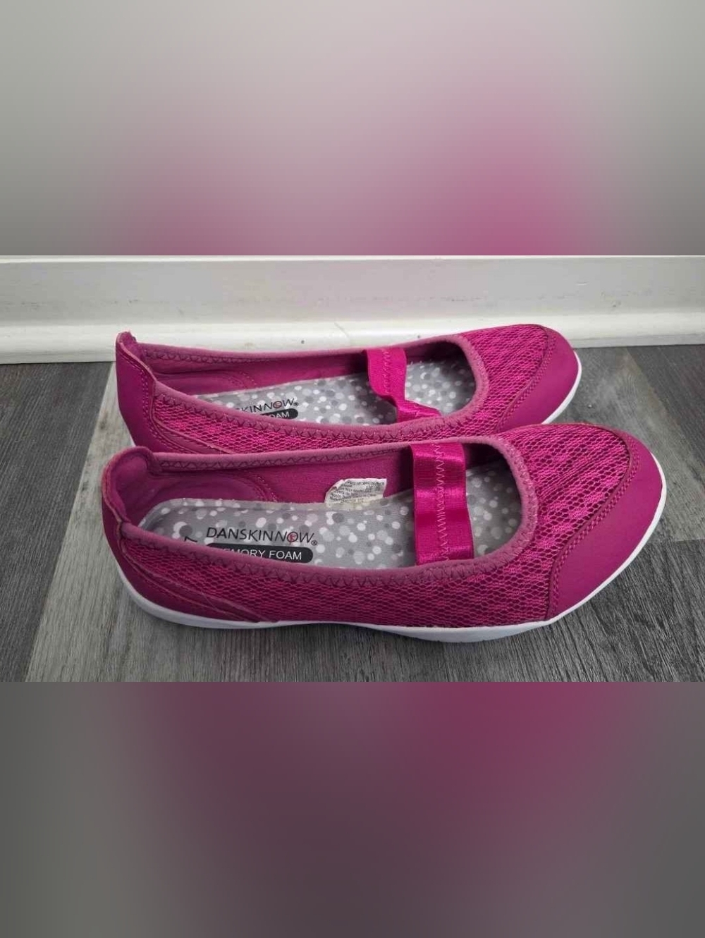 Danskin Now Memory Foam Women's Pink Shoes size 7